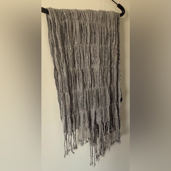 Sparkly Grey Scarf - Picture 1 of 2